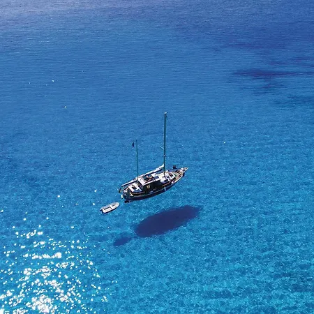 2 Bedroom Awesome In